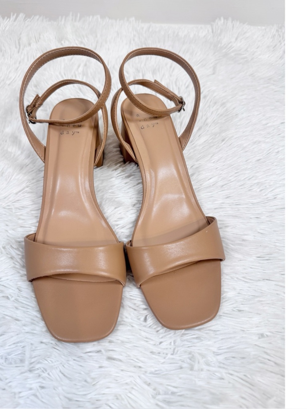a new day block‎ heel Leather Ankle-Strap Sandals in tan